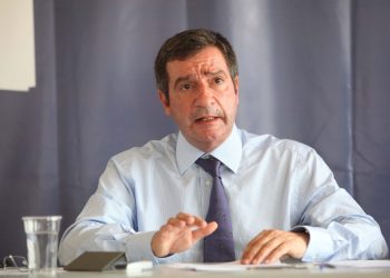 Καμίνης