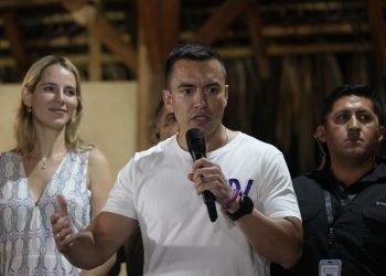 Presidential candidate Daniel Noboa, of the National Democratic Action Alliance political party, speaks in Olon, Ecuador, after results show him ahead in a snap presidential runoff on Sunday, Oct. 15, 2023. (AP Photo/Martin Mejia)