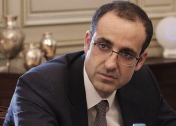 xr:d:DAFIcbTuZIQ:7,j:32236975671,t:22080509