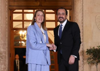 Ο Πρόεδρος της Δημοκρατίας κ. Νίκος Χριστοδουλίδης υποδέχεται την Πρόεδρο του Ευρωπαϊκού Κοινοβουλίου κα Roberta Metsola, στο Πρόεδρος της Δημοκρατίας – Πρόεδρος Ευρωπαϊκού Κοινοβουλίου Προεδρικό Μέγαρο, Λευκωσία, Κύπρος.