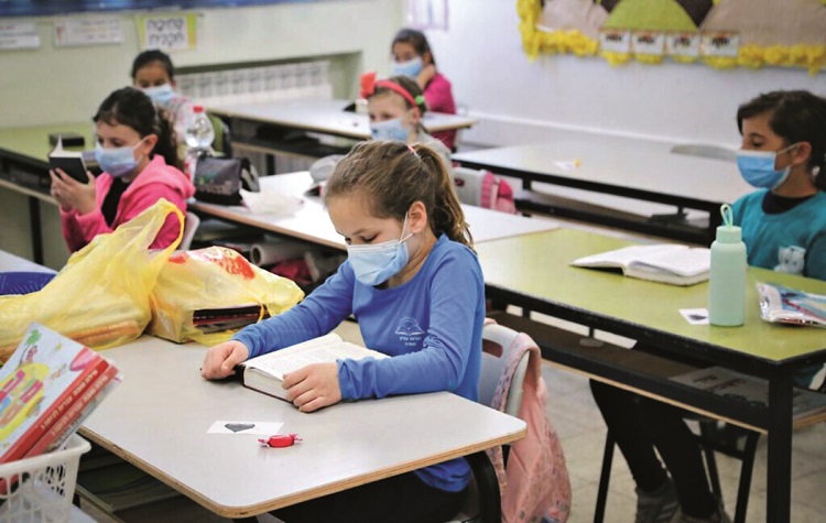 Mass Image Compressor Compressed this image. https://sourceforge.net/projects/icompress/ with Quality:80