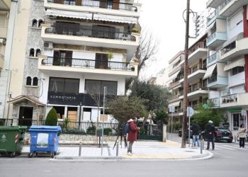 20xronos dolofonia kalamaria